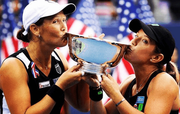 Lisa Raymond With Lesbian Partner Samantha Stosur